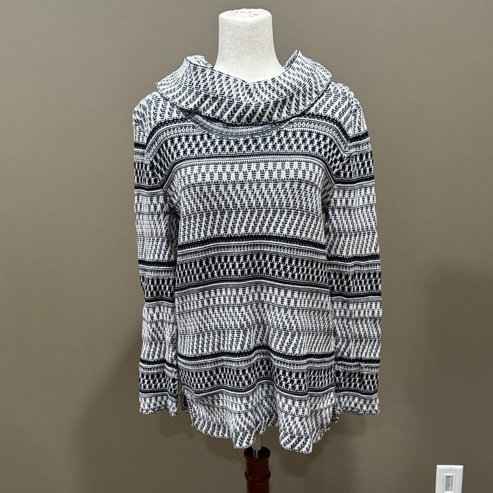 KEREN hart Black and White Cowl Neck Sweater